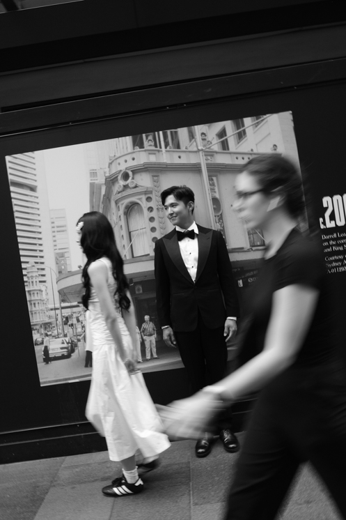 TwoInOne_悉尼婚纱照_悉尼婚纱摄影_CityWalk_FeifeiDelon_8.jpg