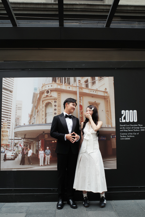 TwoInOne_悉尼婚纱照_悉尼婚纱摄影_CityWalk_FeifeiDelon_9.jpg